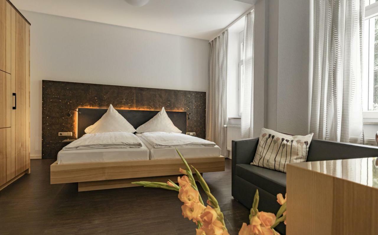 Dom Hotel Аугсбург Екстер'єр фото